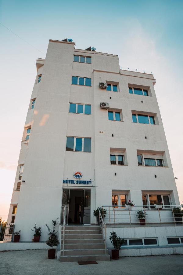 Hotel Sunset Gl Vlorë Exterior foto