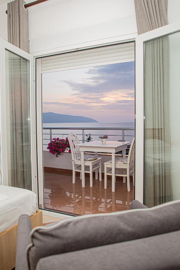 Hotel Sunset Gl Vlorë Exterior foto